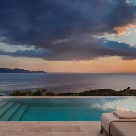 Villa Entheos Private Kefalonia Greece *